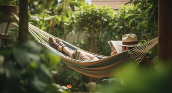 Creare un’area relax in giardino: idee e consigli